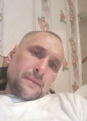 Василий, 42, Россия, Полесск