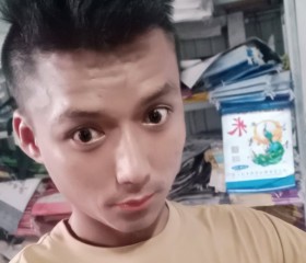 aung lay, 29, Mae Sot