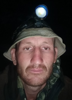 Маруф Абдрахмано из Астрахани 33 года