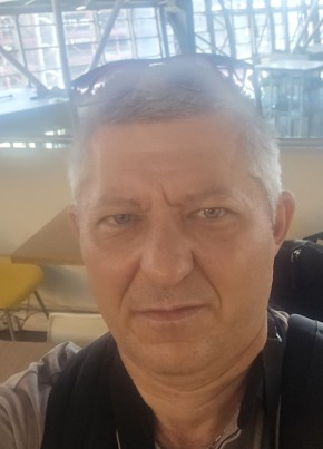 владимир из Нягани 48 лет