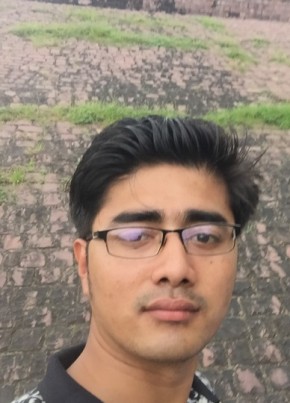 sunil shrestha, 27, India, Delhi