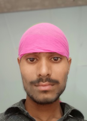 Surendra, 18, India, Jaipur