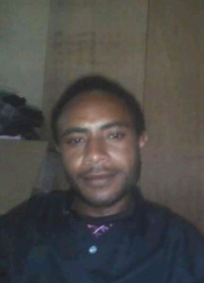 Naime Heni, 36, Papua New Guinea, Port Moresby