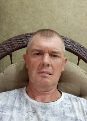 роман из Омска 53 года