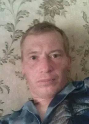 Александр из Тавды 49 лет