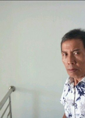 Riza, 56, Indonesia, Djakarta