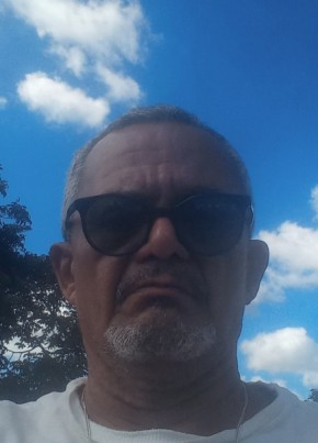 Sergio Leandro из Recife 60 лет