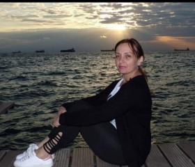 Elina, 49, Bergen auf Ruegen