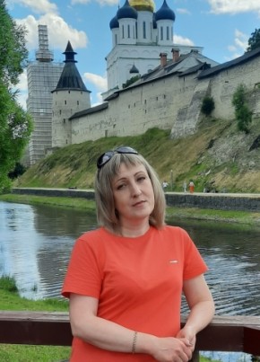 Марина из Пскова 50 лет