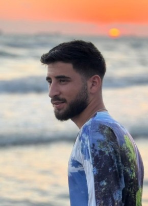 William, 20, Syria, Damascus