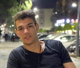 Zakaria, 28, Beni Mered