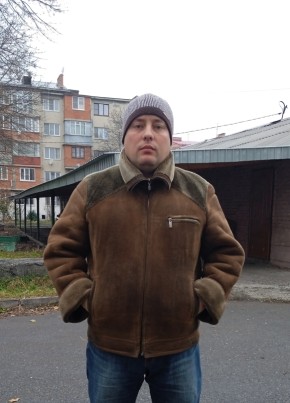 Николай из Владикавказа 43 года
