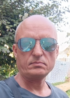 Дмитрий из Брянска 49 лет