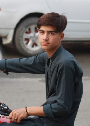 Irfanullah Khan, 18, Saudi Arabia, Hayil