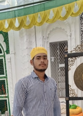 Kaish King, 21, India, Kannauj