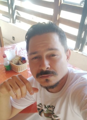 Leandro из Atibaia 36 лет