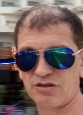 Роберт из Уфы 53 года