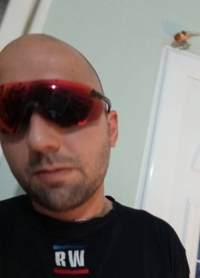FitLoverr из Θεσσαλονίκη 27 лет