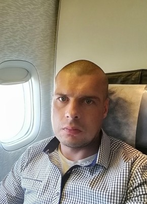 Ярослав, 35, Россия, Магадан