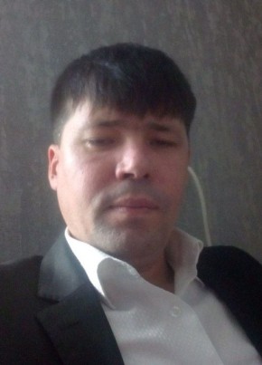 Павел, 38, Россия, Ноглики