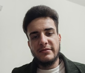 Jood, 23, Dura