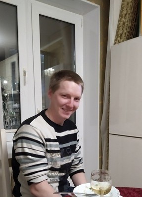 Антон, 35, Россия, Кириши