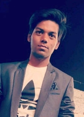 Ankit Tiwari, 24, India, Kanpur