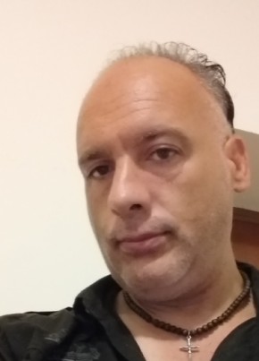 Giuseppe, 52, Repubblica Italiana, Biella