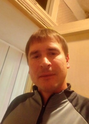 Denis из Рефтинския 38 лет