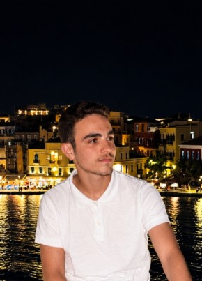 احمد из Χανιά 19 лет