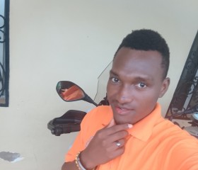 Jean Guren, 22, Yaounde