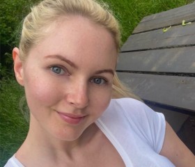 Clarissa, 49, Halifax