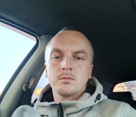 Nik, 28, Moscow