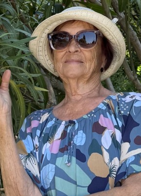 Алена из Уфы 66 лет