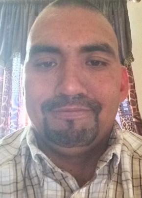 Leon, 39, United States of America, Santa Ana