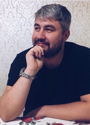 Альберт, 35, Россия, Казань