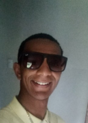 Matehus, 18, Brazil, Volta Redonda