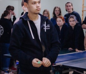 Олег, 19 лет, Снежинск