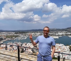 Alexander, 43, Narva