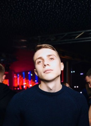 Максим, 25, Россия, Неман