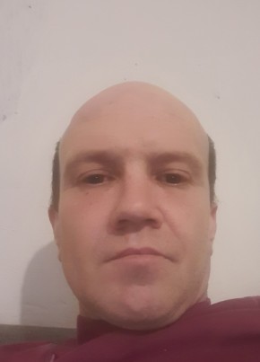 Иван, 38, Россия, Варениковская