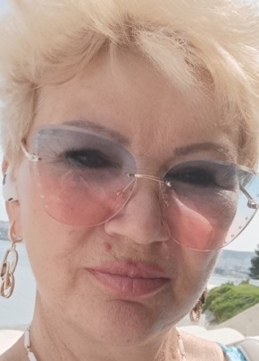 Tatiana из Санкт-Петербурга 62 года