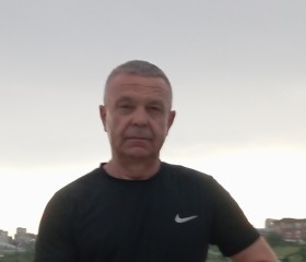 Sergey, 57, Tyumen