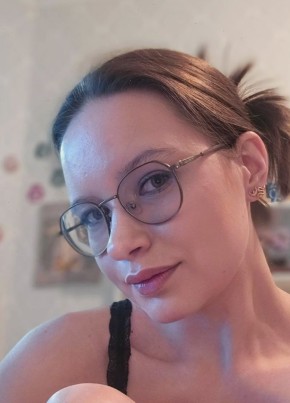 Милана из Хабаровска 32 года