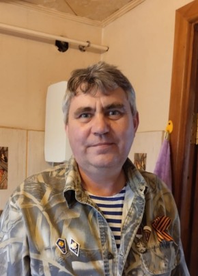 Андрей из Новоуральска 57 лет