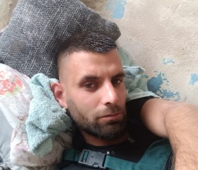 Hristo, 26, Varna