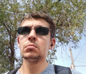 DANIIl, 27, Engels