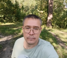 Konstantin, 45, Macau
