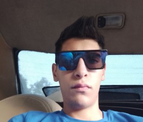Ali, 21, Tabriz