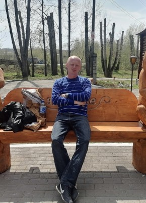 Aleksandr, 41, Russia, Vavozh